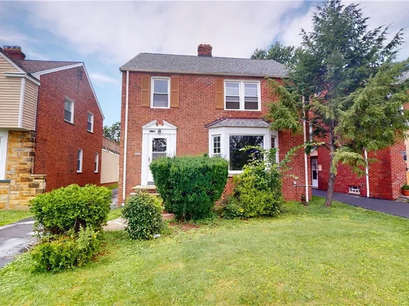 2176 Fenwick Rd, University Heights, OH 44118