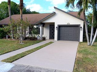5325 Havasu Ct, Lake Worth, FL 33467