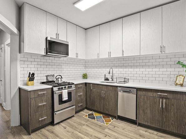 3906 W Roscoe St #2727646