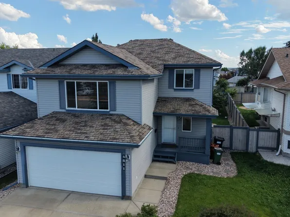 4811 152nd Ave NW, Edmonton, AB T5Y 3B8