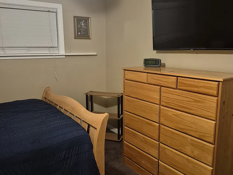 3600 Lancaster St — Photo 16