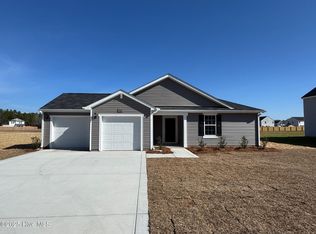 742 Walters Run Dr, Raeford, NC 28376