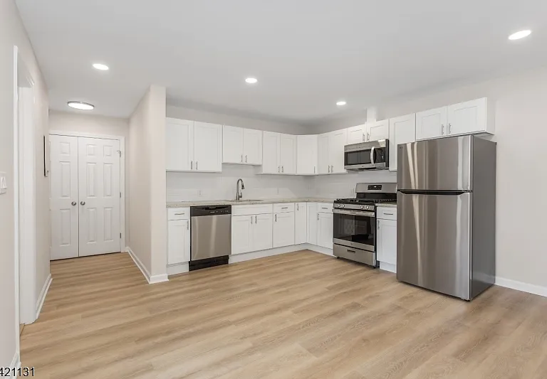 127 Main St #2B — Photo 8
