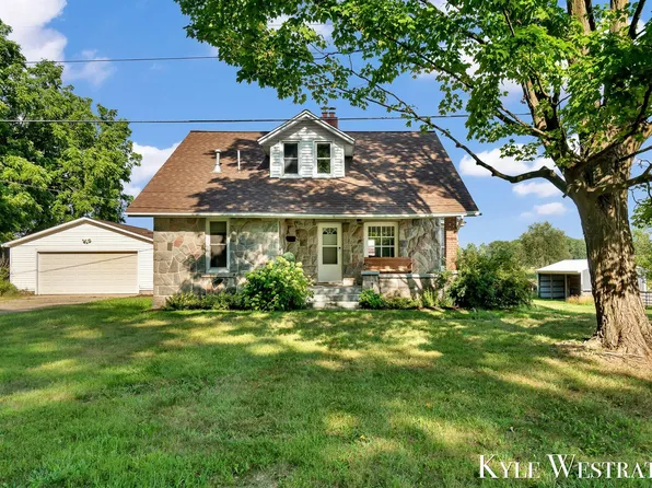 16500 Simmons Ave NE, Cedar Springs, MI 49319