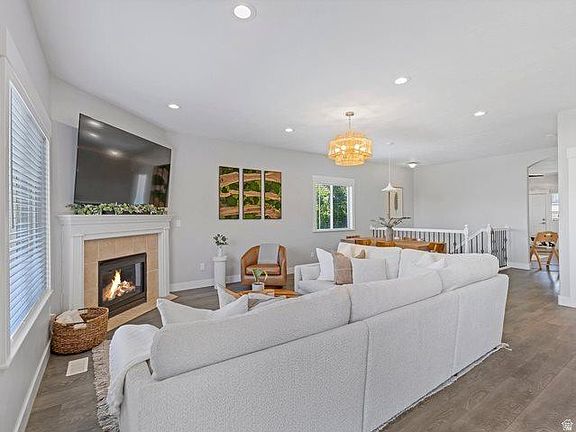 4th image of 4797 N Shady View Ln