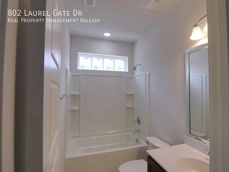 802 Laurel Gate Dr — Photo 10