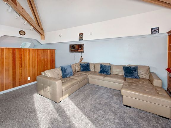 2nd image of 352 Wild Irishman Rd #1907