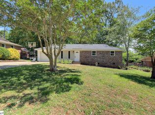 4 Darby Ct, Taylors, SC 29687