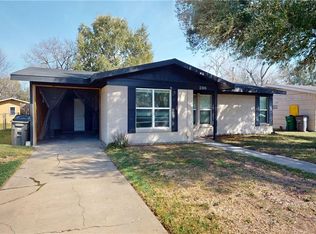 2308 E Walnut Ave, Victoria, TX 77901