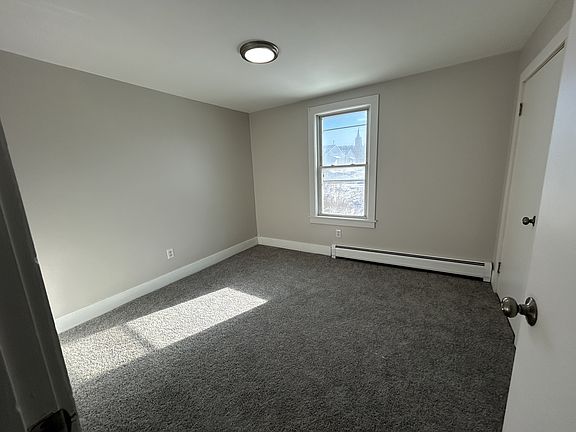 4th image of 17-31 Jordan St #25