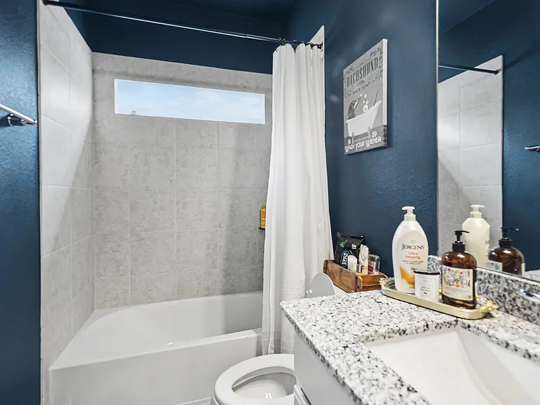 612 Pipe Creek Dr — Photo 20