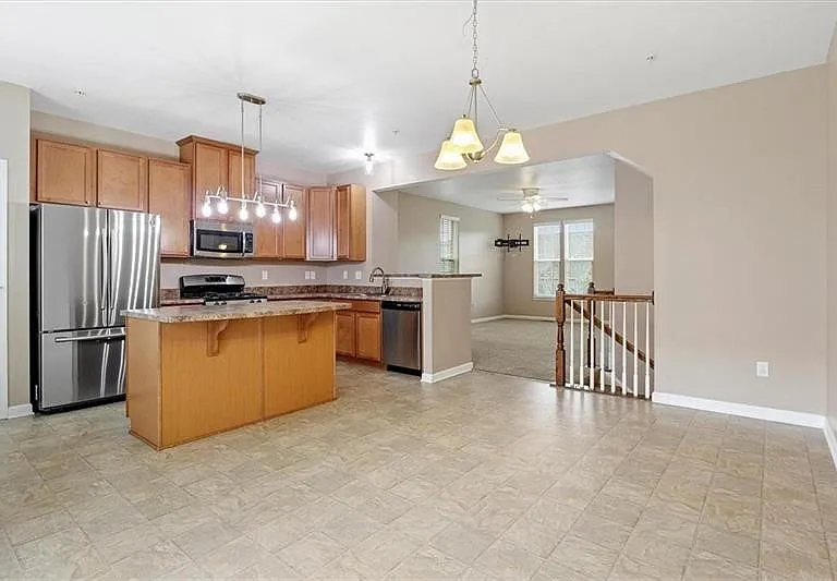 1922 Georgetown Dr — Photo 23