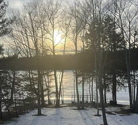 5th image of 87 Maple Ridge Drive