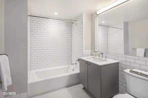 Rented by Citi Habitats | media 17