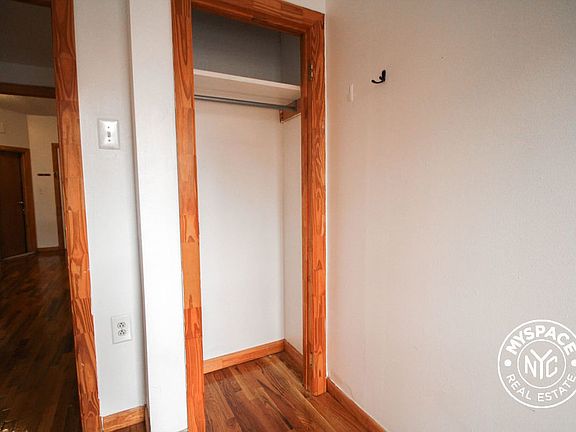 5th image of 300 S 3rd St APT 1B