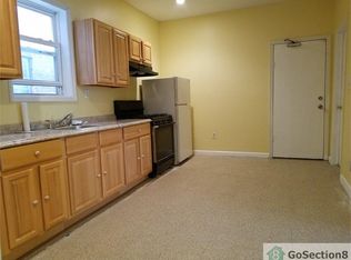 359 16th Ave #1, Irvington, NJ 07111