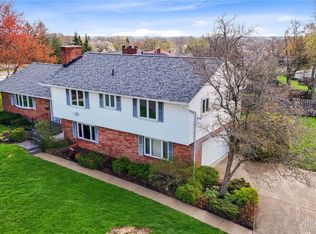 4500 Acreview Ln, Dayton, OH 45429