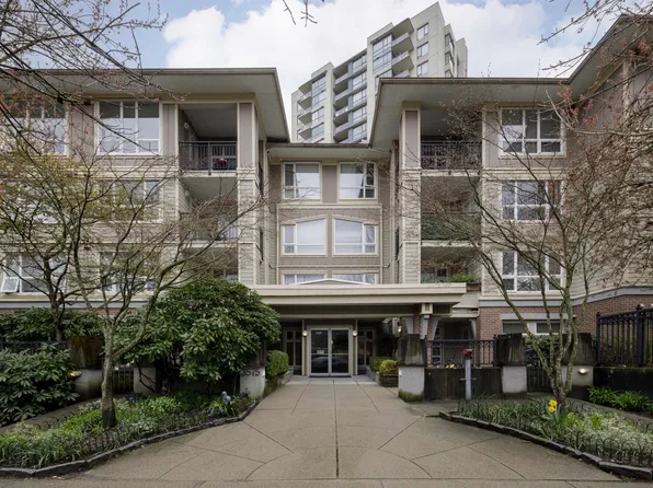 3575 Euclid Ave #214, Vancouver, BC V5R 6H5