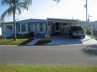 704 51st Avenue Dr W, Bradenton, FL 34207
