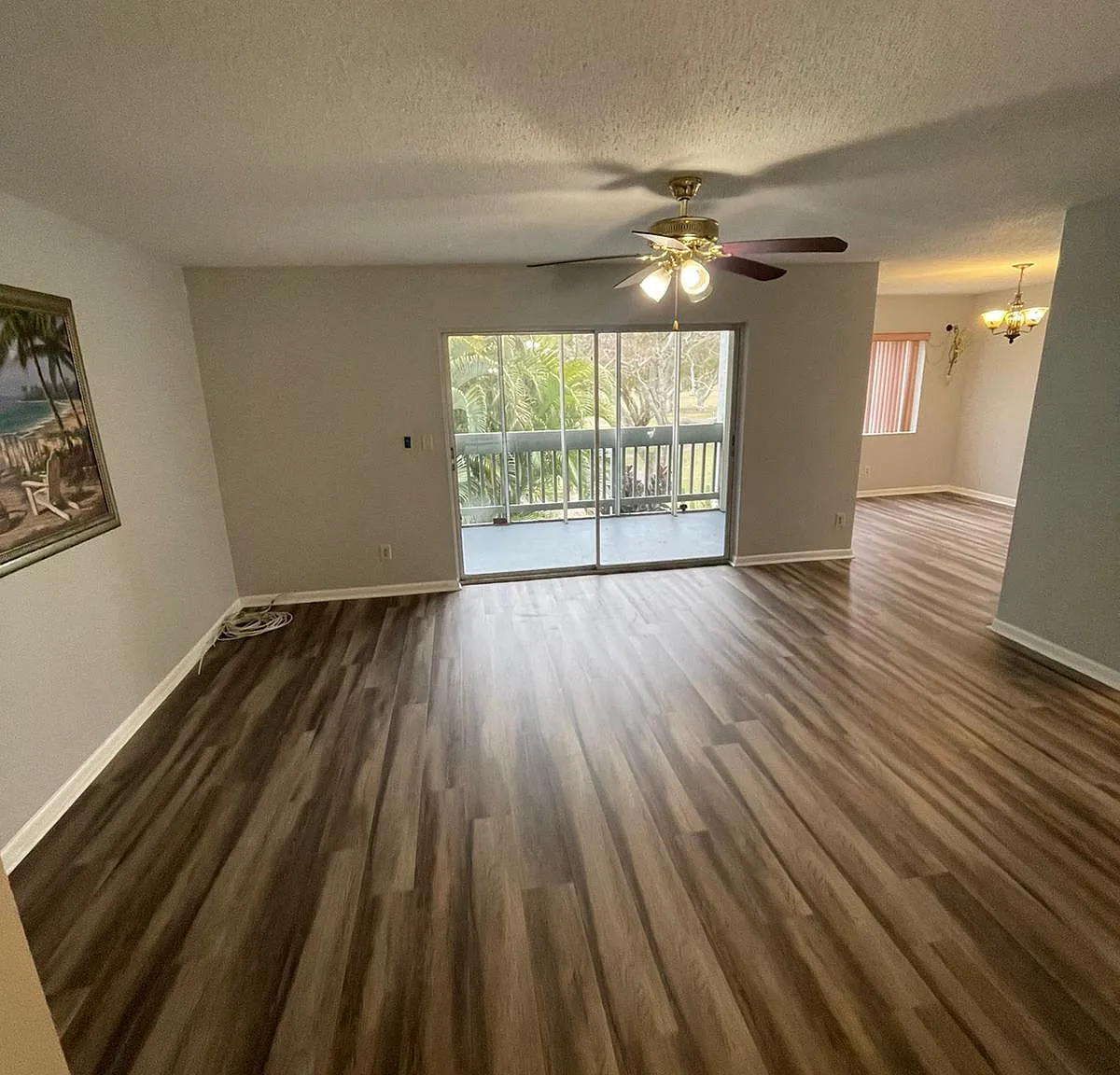 2 bed, 920 sqft, $1,600 — Photo 4