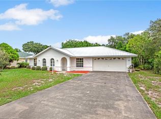 2390 N Huntington Rd, Avon Park, FL 33825