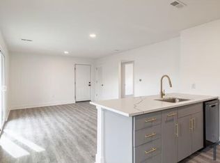 325 W Parkwood Dr #9, Dayton, OH 45405