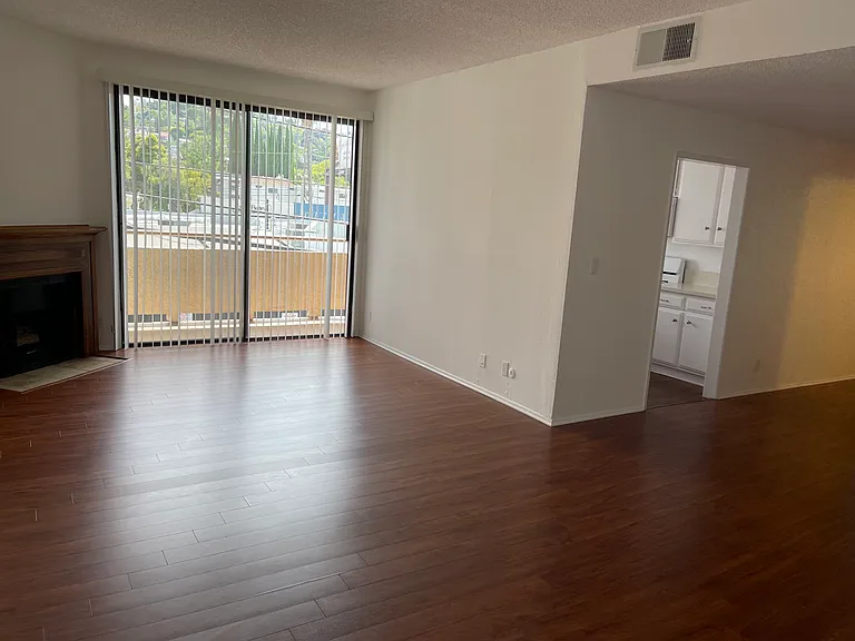 4314 Matilija Ave — Photo 7