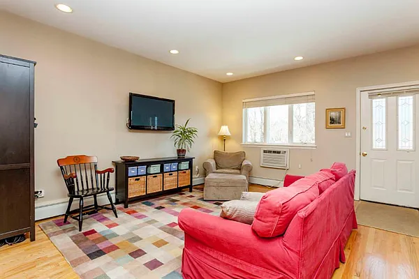 Sold by Town Residential | media 8