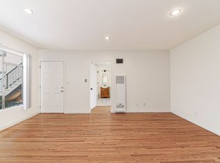 809 Flora Dr #4, Inglewood, CA 90302