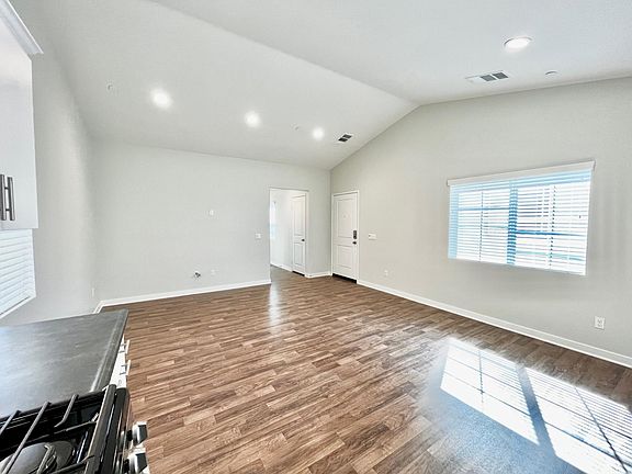 5th image of 6989 N Shay Ave #2