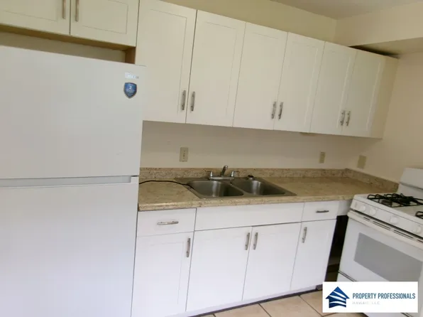 485 Waianuenue Ave #E-126, Hilo, HI 96720