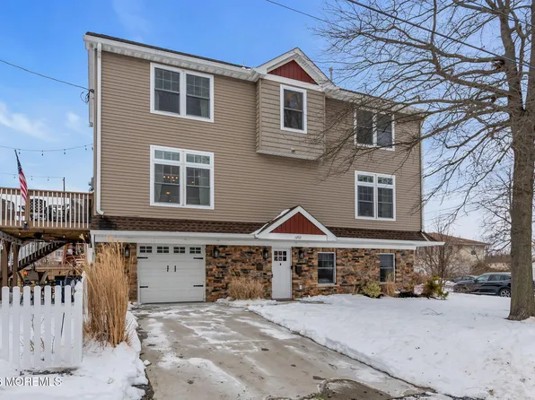 1202 High Avenue, Union Beach, NJ 07735