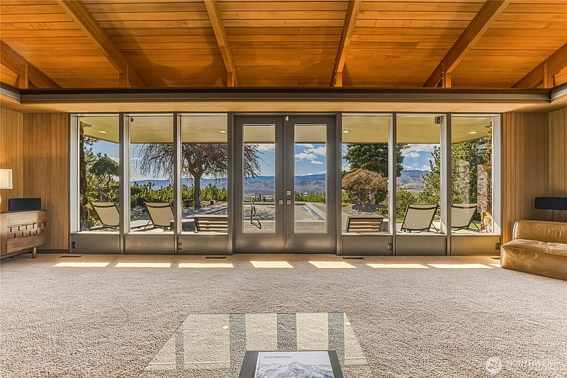 5th image of 218 Sunnyslope Heights Road