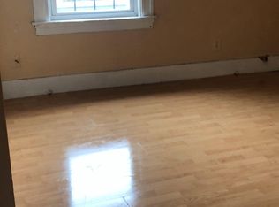 727 Park Ave #2F, Woonsocket, RI 02895