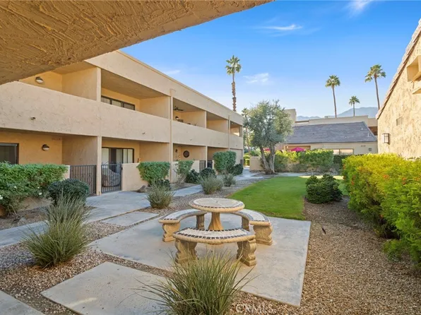 5300 E Waverly Dr APT M4115, Palm Springs, CA 92264