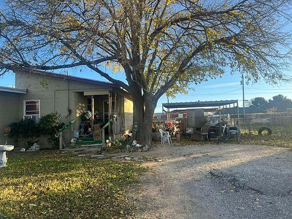 2nd image of 701 77th St