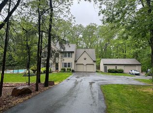 2525 Conewago Rd, Dover, PA 17315