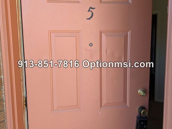 3rd image of 724 S 55th St #5