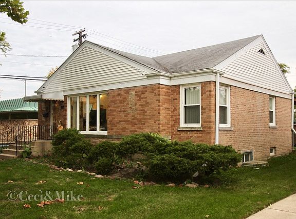 2nd image of 4815 Fargo Ave