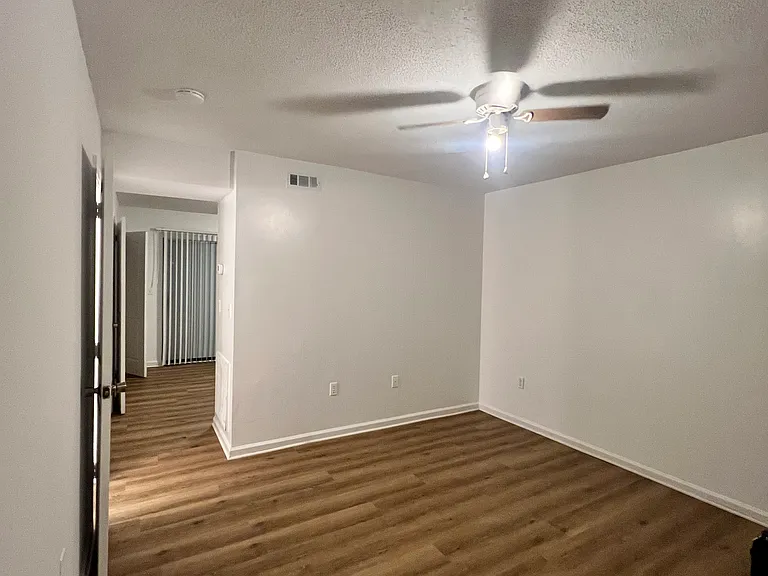420 Simpson Rd #14 — Photo 8