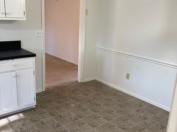 4th image of 3103 Beaconwood Dr