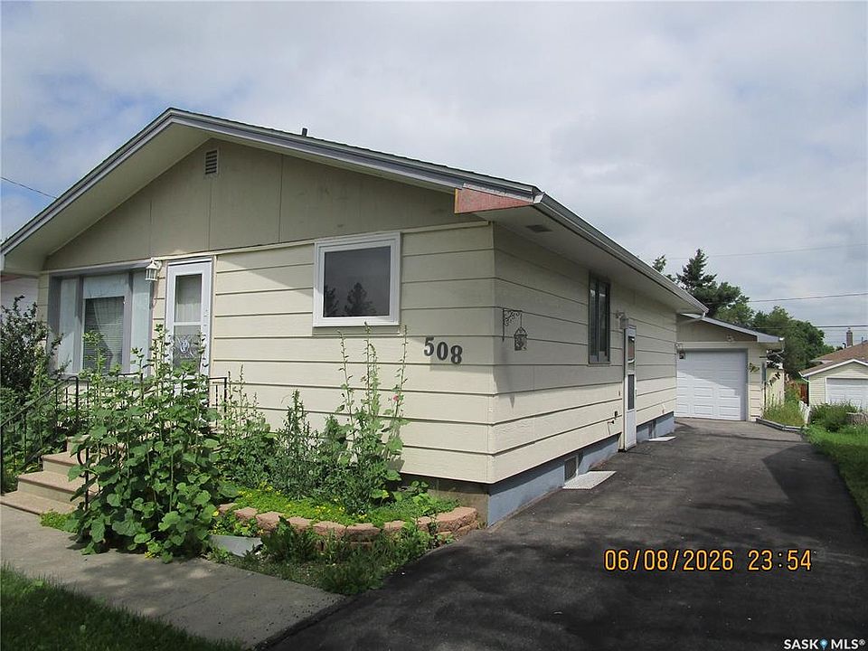 1st image of 508 6th AVENUE W