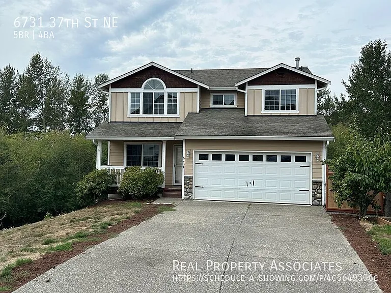 6731 37th St NE — Photo 1