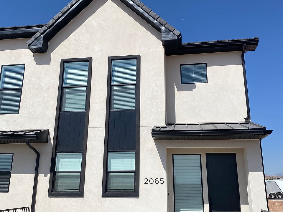 1st image of 2065 S Grandiflora Rd