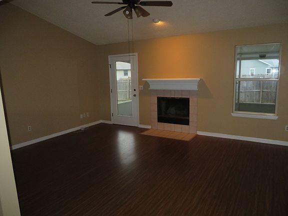 5th image of 2450 Ambrosia Dr