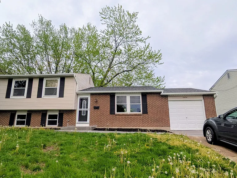 6454 Butler Warren Rd — Photo 1