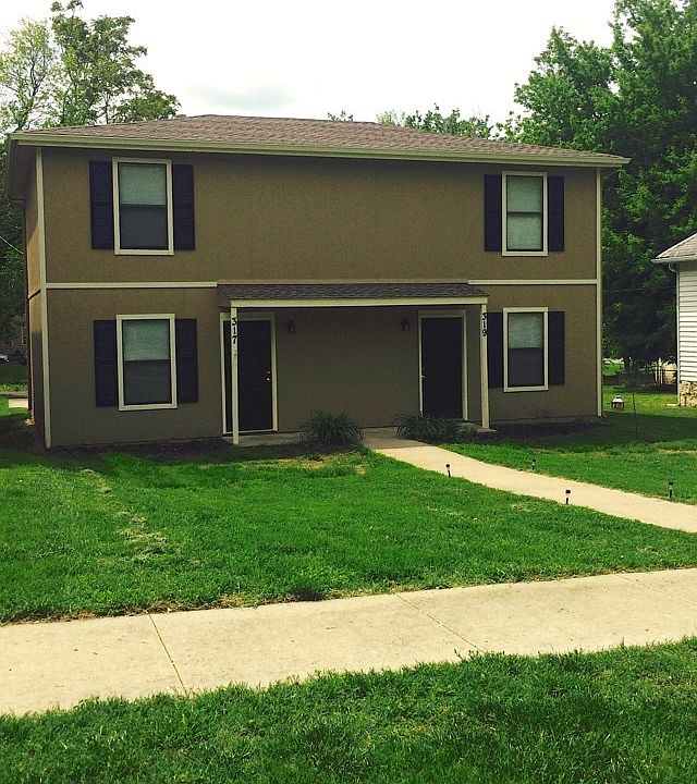 Neat 2 BR, 1 Bath Duplex