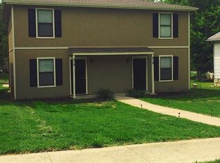319 Ottawa St, Leavenworth, KS 66048