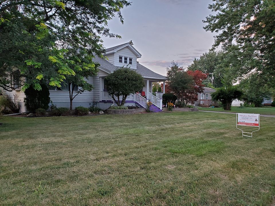 1st image of 29850 John Hauk St