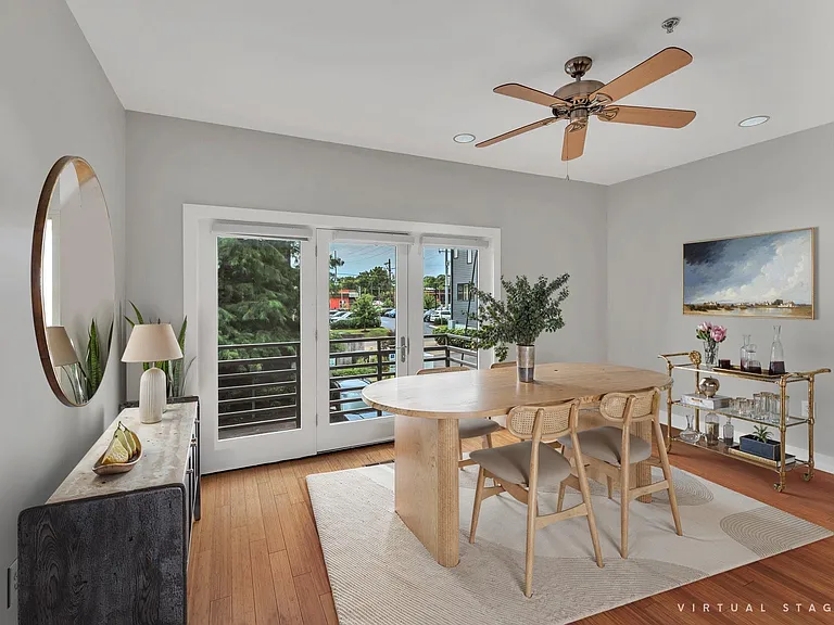 1100 Russell St #102-1 — Photo 12